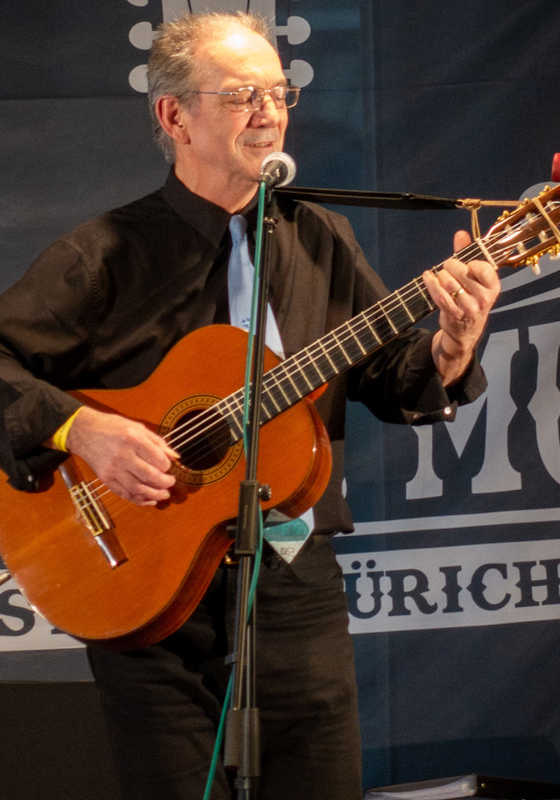 Robin Laing